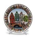 Typisch Hollands Bord grachtengordel Amsterdam op standaard in geschenkdoos (15 cm)