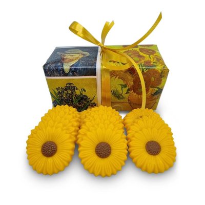 Typisch Hollands Chocolate sunflowers in van Gogh packaging