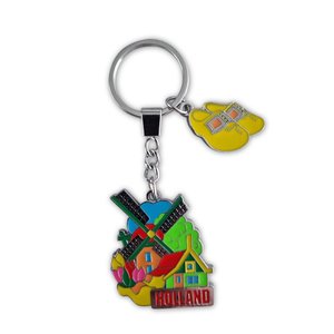 Typisch Hollands Keychain Holland with clog charm