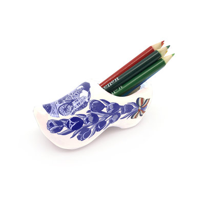 Typisch Hollands Clog with sharpener and pencils Delft blue