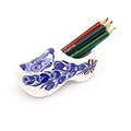 Typisch Hollands Clog with sharpener and pencils Delft blue