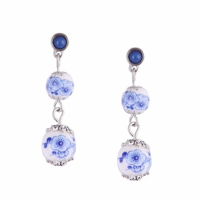 Heinen Delfts blauw Earrings flowers - Delft blue beads and crowns