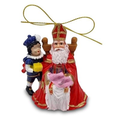Typisch Hollands Sint und Piet (mit Rußflecken) bei einem Hausbesuch