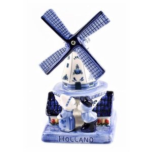 Typisch Hollands Delfter Blau Windmühle mit küssendem Paar