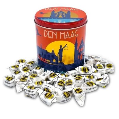 Typisch Hollands Luxus-Geschenkset Den Haag (Becher und Dose) Stroopwafels & Hopfen