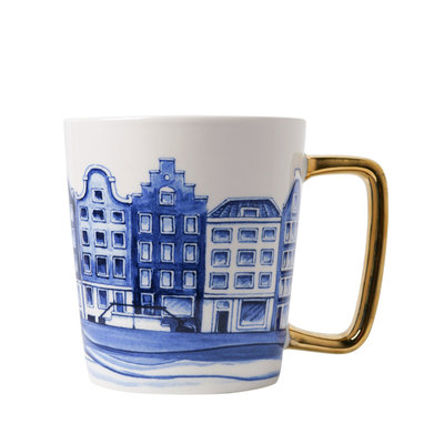 Typisch Hollands Delft blue - Luxury mug - with golden ear. - Canal houses