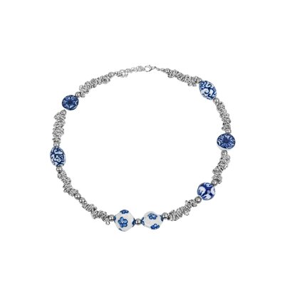 Typisch Hollands Necklace with Delft blue beads