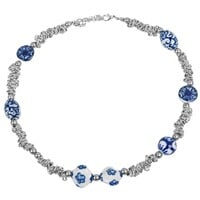 Typisch Hollands Necklace with Delft blue beads