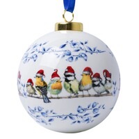 Heinen Delftware Große weiße Weihnachtskugel – 8 cm mit Waldvögeln mit Weihnachtsmützen