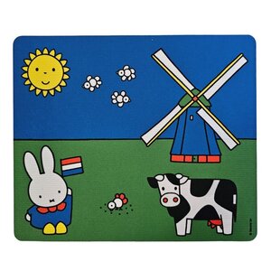 Typisch Hollands Rubber Mousepad - Miffy on the farm