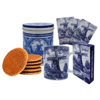 Typisch Hollands Stroopwafels in blik- Grote mok en (GRATIS) speelkaarten -cadeauset