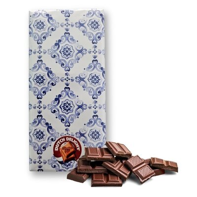 Typisch Hollands Milk chocolate bar in luxury gift pack - Dutch chocolate (Delft print)