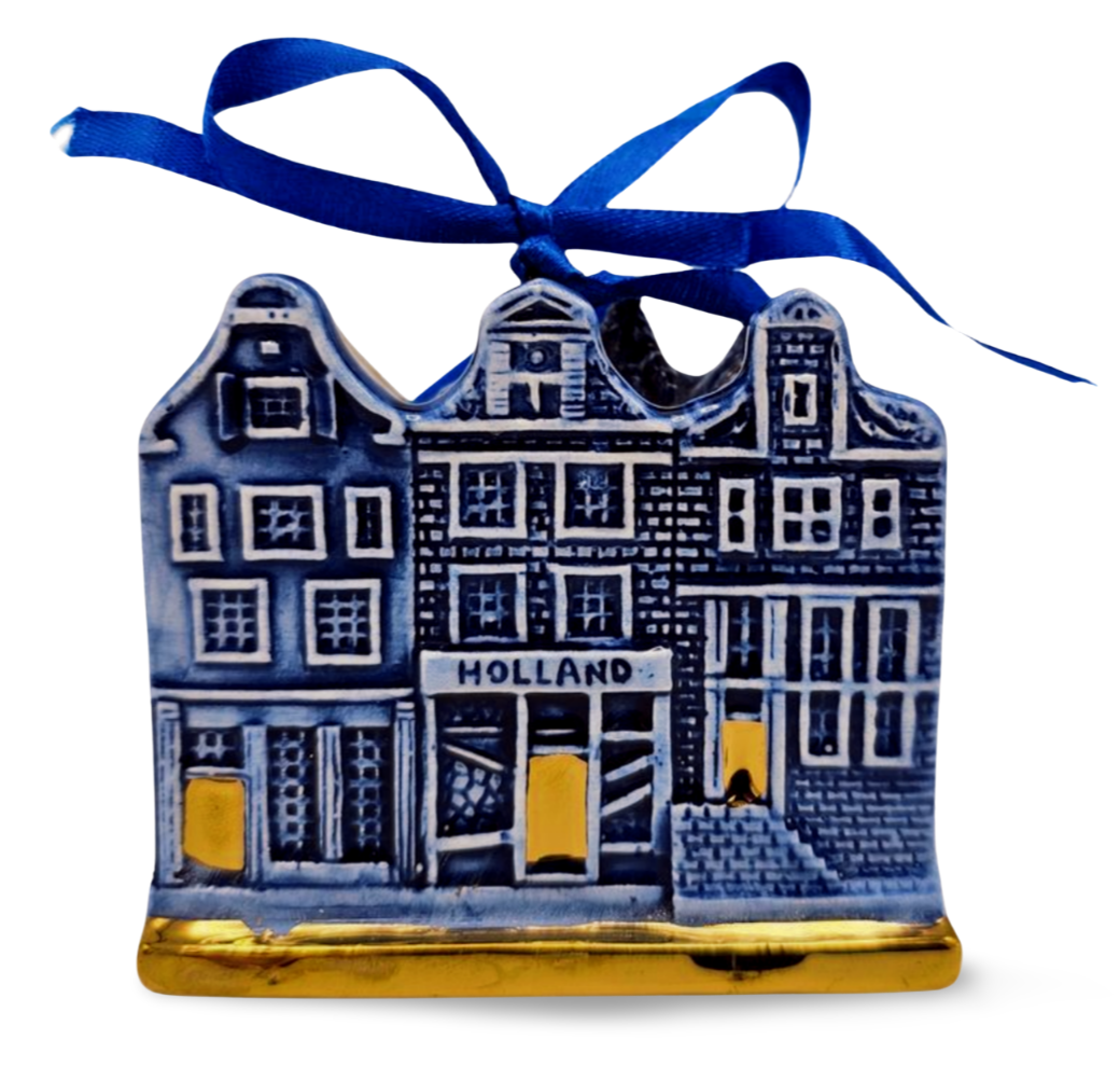 Nederlandse kerstornamentjes kopen 3 huisjes Delftsblauw met goud