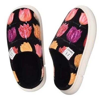 Robin Ruth Women's slippers - Black with Tulips size 36-37