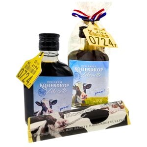 Typisch Hollands Cow Licorice Liqueur and Chocolate (Cow Licorice gift set)