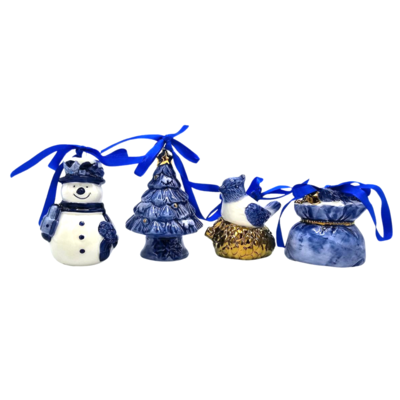 Typisch Hollands Set of 4 Delft blue Christmas tree hangers