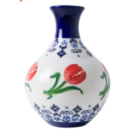 Heinen Delfts blauw Belly vase Delft blue floral pattern and orange tulips 19cm