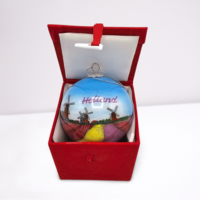 Typisch Hollands Christmas bauble in luxury gift box - Mill in tulip landscape