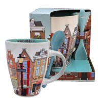 TTD Gifts Mok met Lepel Amsterdam in geschenkverpakking
