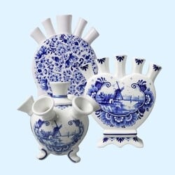 Delft blue tulip vases