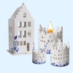 Delft blue tea candle holders
