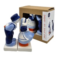 Heinen Delfts blauw Salt and Pepper - Delft Blue - Kissing Couple