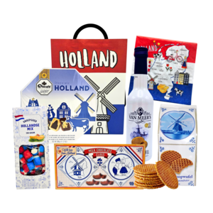 Typisch Hollands Holland gift bag large - Red-White-Blue with Dutch sweets