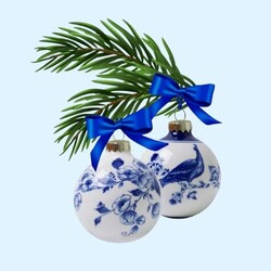 Weihnachtskugel-Set und Ornament-Sets