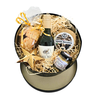 Typisch Hollands Cheese and Wine Delicatessen Package - Gold