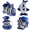 Matix Set of 4 Delft blue Christmas tree ornaments.