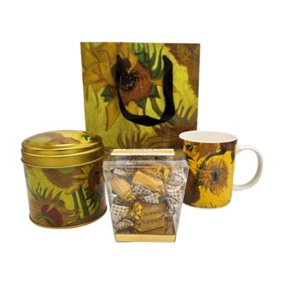 Typisch Hollands Geschenkset mit Van-Gogh-Becher, Dose Stroopwafels und Schokoladenschachtel