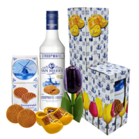 typisch-hollands-geschenkpakket Geschenkdoos 2 traps - Zoete Hollandse lekkernijen - Klompen en Tulp