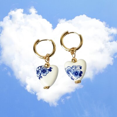 Heinen Delfts blauw Earrings Delft blue bead - Hearts