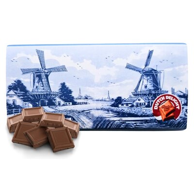Typisch Hollands Melkchocoladereep in Delfts blauwe geschenkverpakking - Molenlandschap