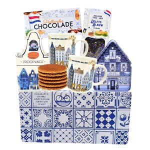 typisch-hollands-geschenkpakket Gift package - Facade houses Delft blue