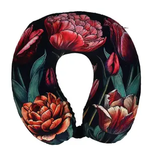 Robin Ruth Fashion Nackenkissen - schwarz mit botanischem Tulpendruck