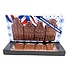 Typisch Hollands Milk chocolate gabled houses in Delft blue gift box
