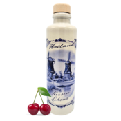 van Meers Delfter Blauer Krug - Kirschlikör 200 ml