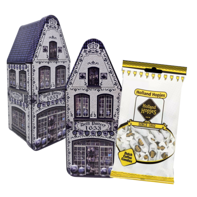 Typisch Hollands Tin gable house, Delft Blue with hopjes