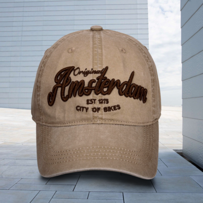 Robin Ruth Fashion Cap Amsterdam – Gegründet 1275 – Stadt der Fahrräder