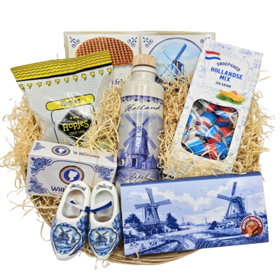 typisch-hollands-geschenkpakket Korb mit typisch niederländischen Delikatessen