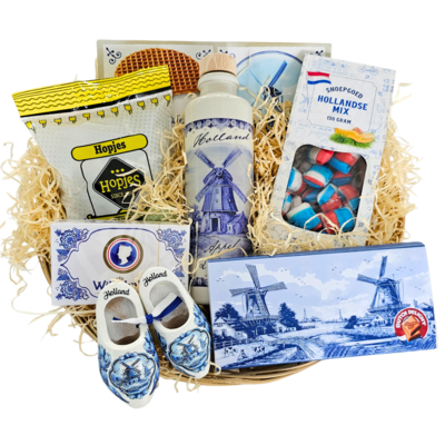 typisch-hollands-geschenkpakket Typical Dutch delicacies basket