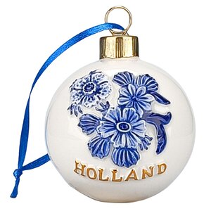 Matix Delft Blue Christmas ornament with gold, round flowers