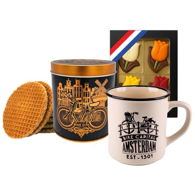 Typisch Hollands Stroopwafels in blik- koffiemok en chocoladetulpen
