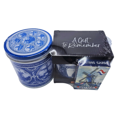Typisch Hollands Stroopwafels in a tin - Large mug and (FREE) playing cards - gift set