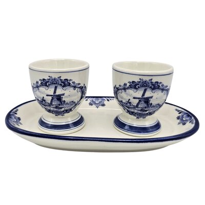 Heinen Delfts blauw Delft blue egg cups with saucer.