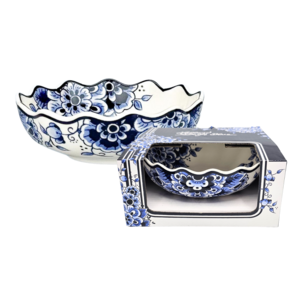 Matix Kleine, muschelförmige Schale in Delfter Blau – klassisches Blumenmuster