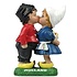 Typisch Hollands Typical Dutch kissing couple Holland - Color 15 cm