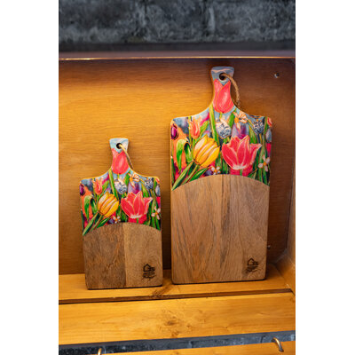 Typisch Hollands Käsebrett mit holländischen Tulpen, 35 x 16 cm
