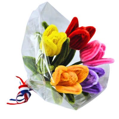 Typisch Hollands Tulpenstrauß – Chenille in einer delfterblauen Vase